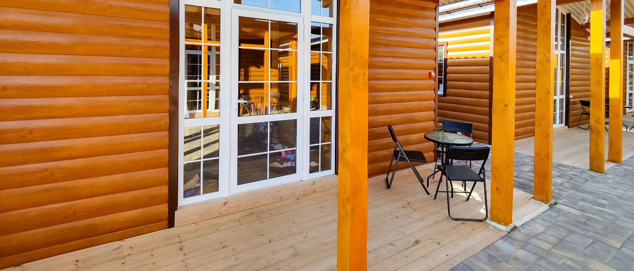 Отдельно стоящий дом до 6-и человек с четырьмя кроватями