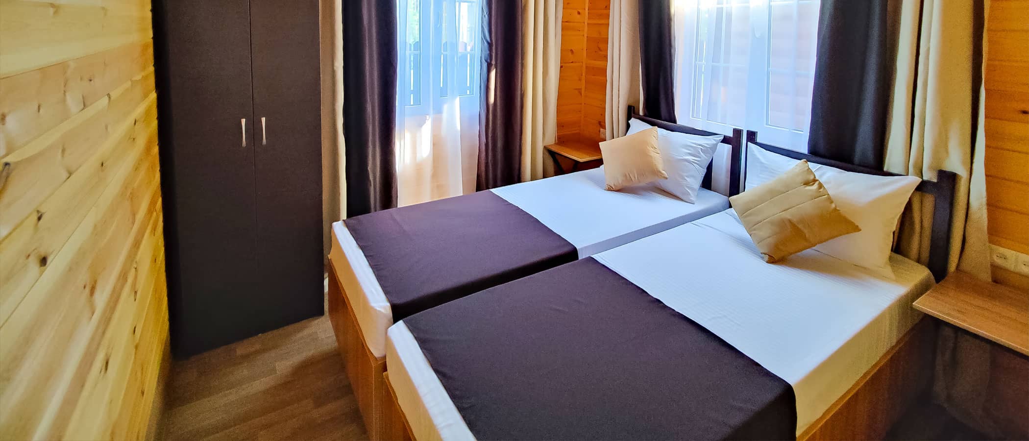 Отдельно стоящий дом до 6-и человек с четырьмя кроватями