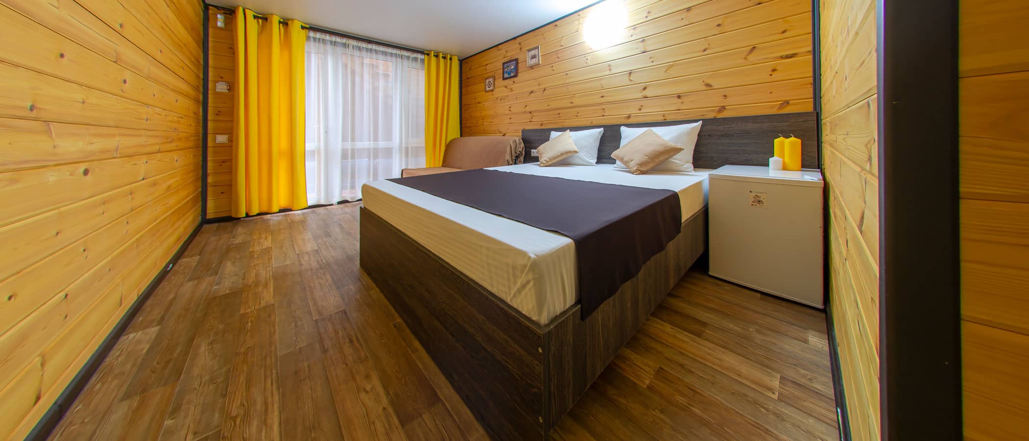 Стандарт 6-и местный с тремя кроватями