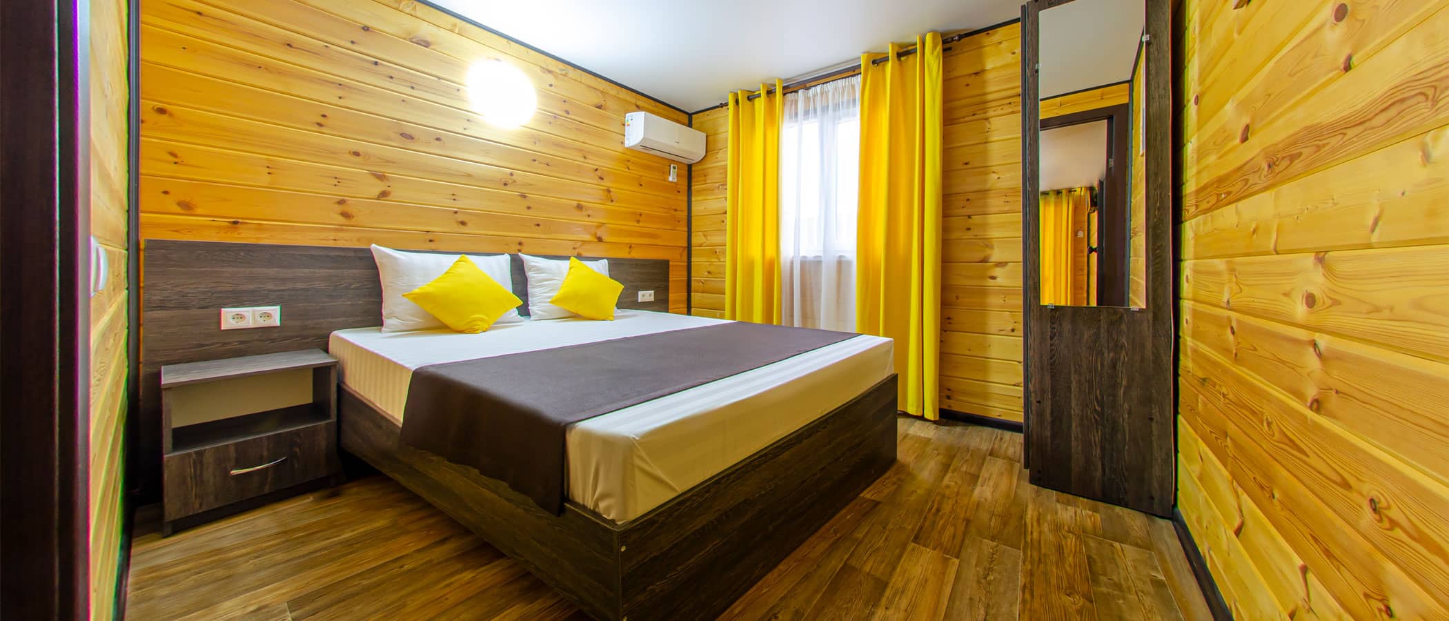 Стандарт 6-и местный с тремя кроватями