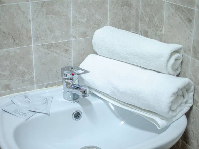 Стандарт 6-и местный с тремя кроватями