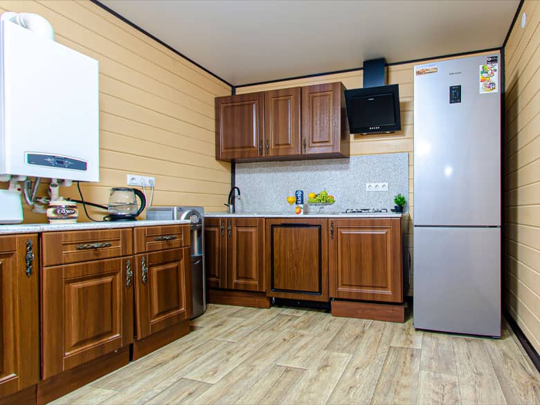 Дом 8-и местный с пятью кроватями