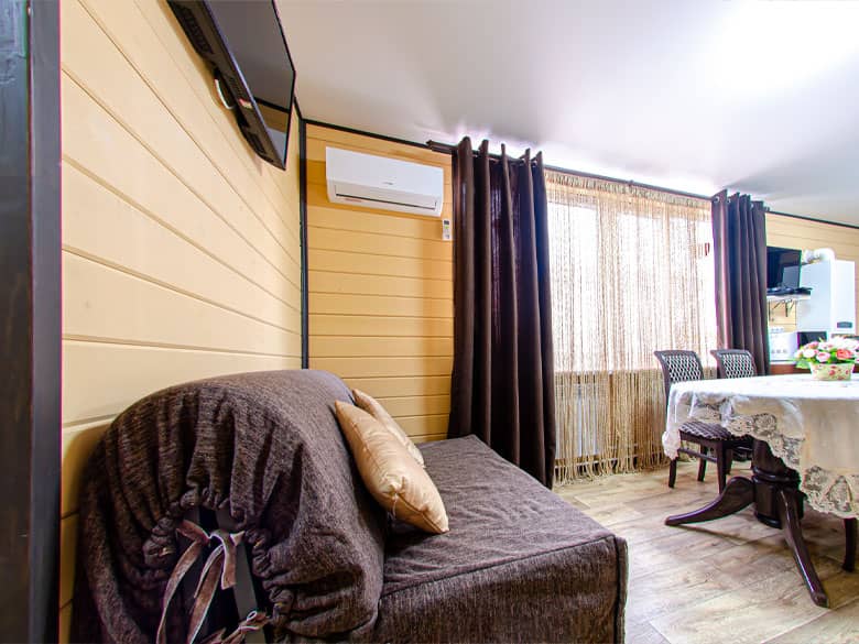 Дом 8-и местный с пятью кроватями